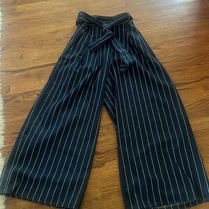 Wide legged navy and white nautical look pants L